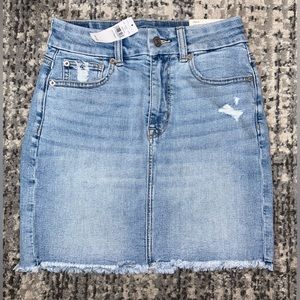 American Eagle Demi skirt